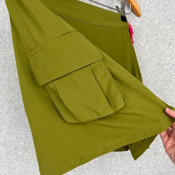 Fabletics Jillian Wrap Skirt Size M Green Pink Cargo Street Wear Sporty NEW - Picture 2 of 11